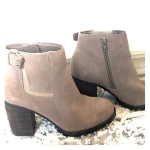 Steve Madden boots